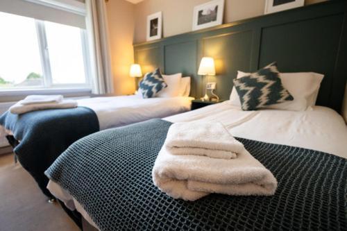Summerfield Lodge B&B Йол Экстерьер фото