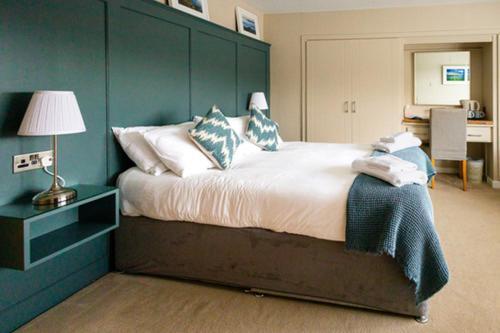 Summerfield Lodge B&B Йол Экстерьер фото